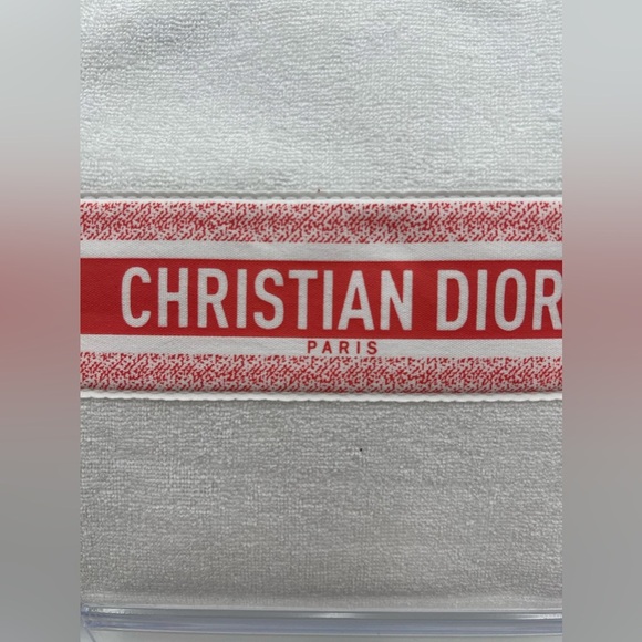 Christian Dior VIP cosmetic pouch - Picture 3 of 6